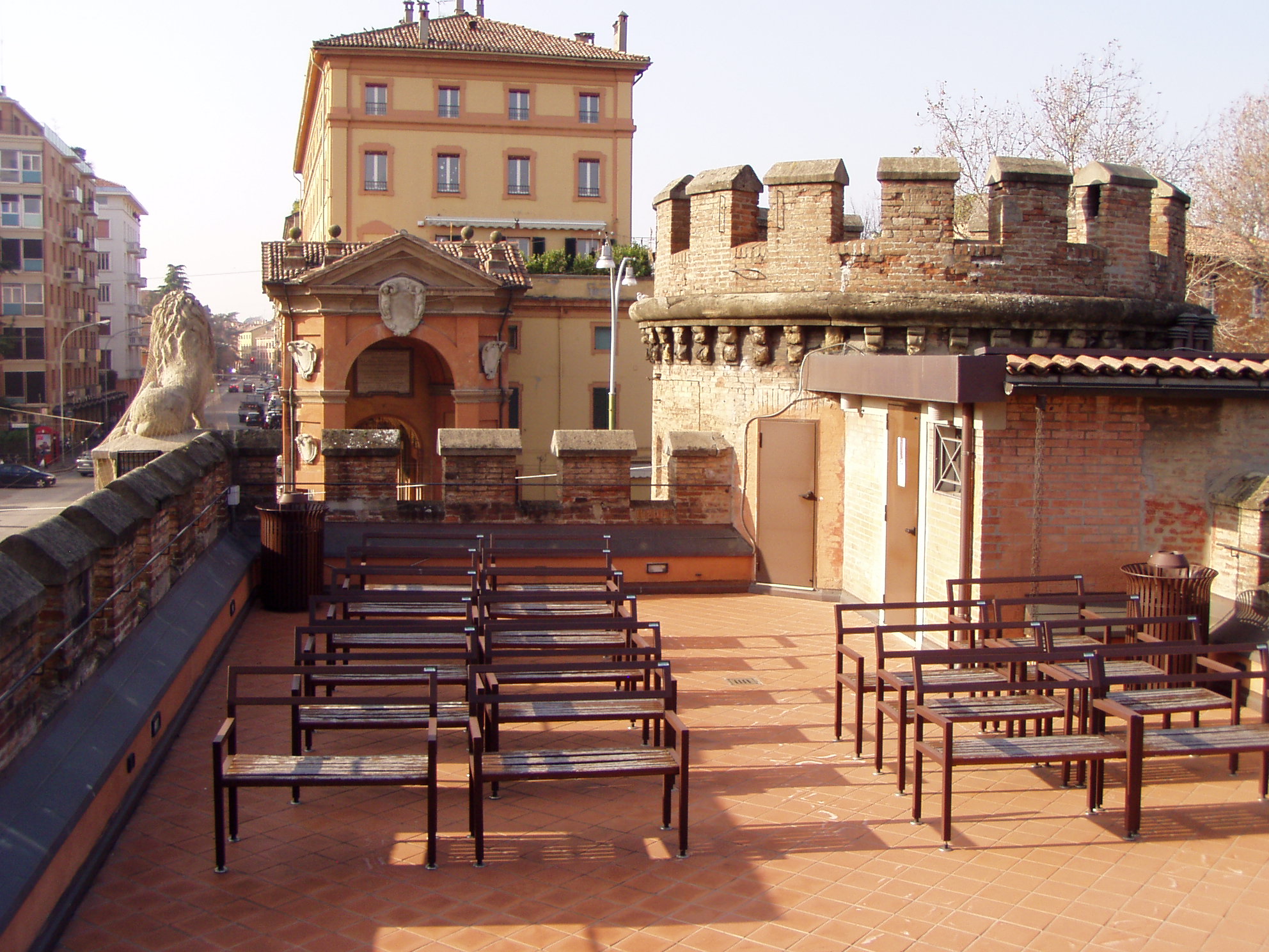 Visita guidata al Museo della Beata Vergine di San Luca, collocato all’interno del cassero di porta Saragozza, e alla sua terrazza panoramica con vista sul portico più lungo del mondo.